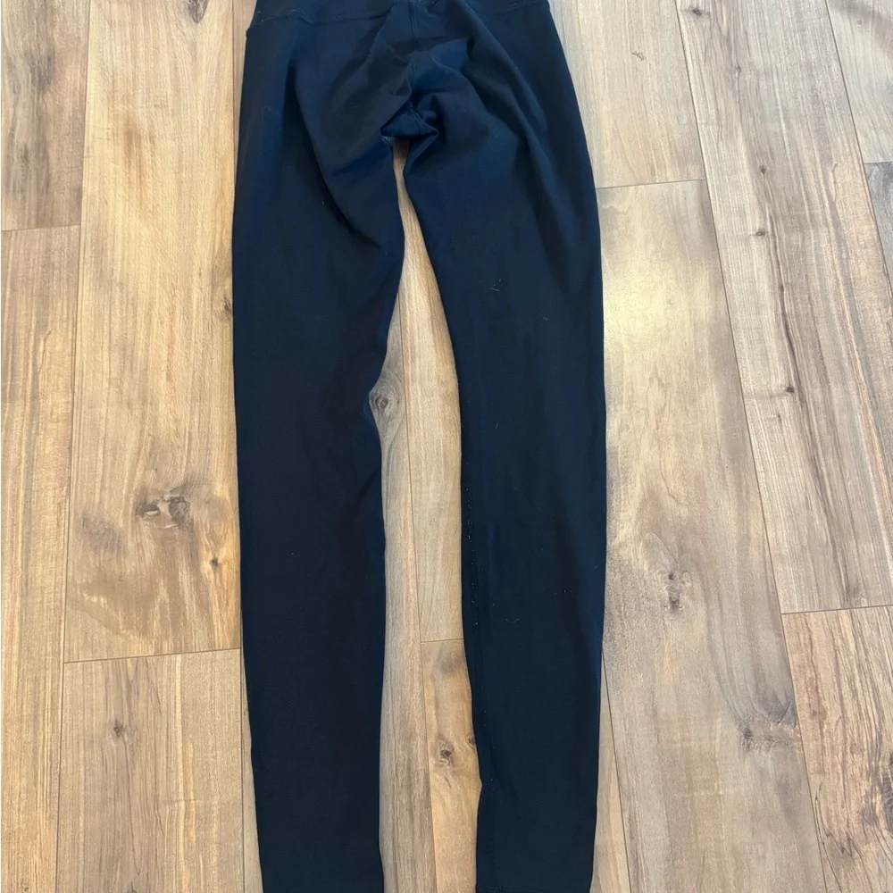 Lululemon Wunder Train Leggings - Picture 2 of 3